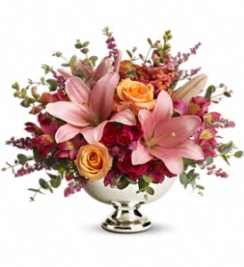 Teleflora's Beauty In Bloom in Sewell NJ, Lamp Light Florist And Gift