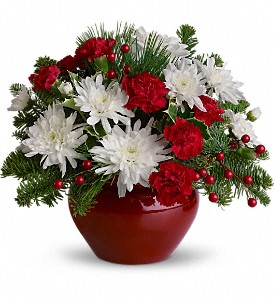Christmas Treasure in Sewell NJ, Lamp Light Florist And Gift
