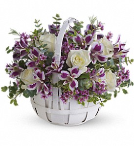 Sweet Moments in Sewell NJ, Lamp Light Florist And Gift