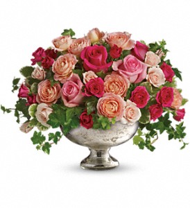 Queen's Court by Teleflora in Sewell NJ, Lamp Light Florist And Gift