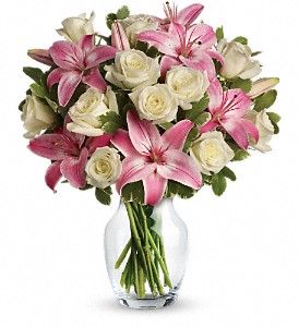Always a Lady in Sewell NJ, Lamp Light Florist And Gift