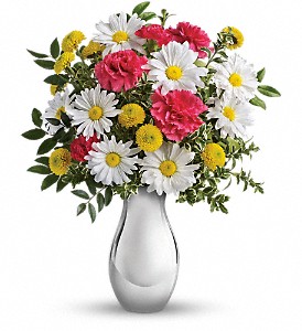 Just Tickled Bouquet by Teleflora in Sewell NJ, Lamp Light Florist And Gift