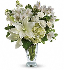 Teleflora's Purest Love Bouquet in Sewell NJ, Lamp Light Florist And Gift