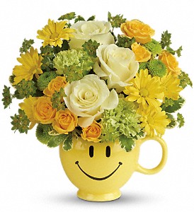 Teleflora's You Make Me Smile Bouquet in Sewell NJ, Lamp Light Florist And Gift