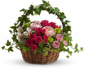 Fairest of All in Sewell�NJ, Lamp Light Florist And Gift