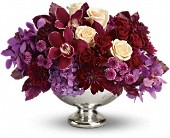 Teleflora's Lush and Lovely in Sewell NJ, Lamp Light Florist And Gift