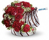HERSHEY'S HUGS� Bouquet by Teleflora in Sewell�NJ, Lamp Light Florist And Gift