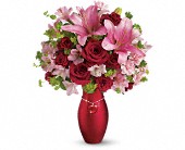 Faith Hill - Charm Her Bouquet in Sewell�NJ, Lamp Light Florist And Gift