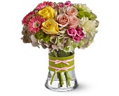 Lamp Light Florist And Gift, Sewell, New Jersey - Fashionista Blooms, picture